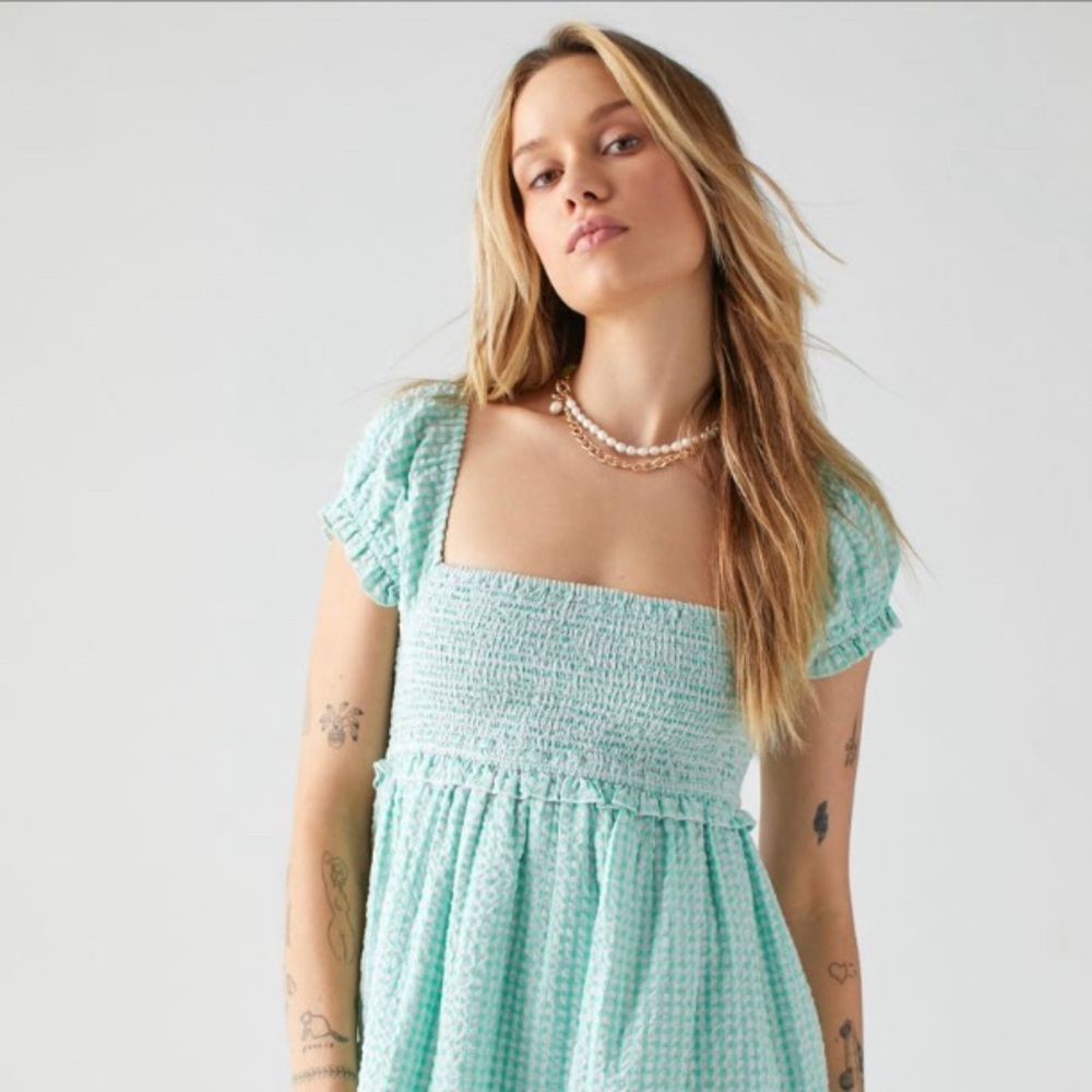URBAN OUTFITTERS MARSEILLE GINGHAM SMOCKED MINI DRESS mint picnic dress